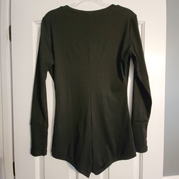 Monday V- neck one piece body suit long sleeve ribbed knit - Picture 2 of 3